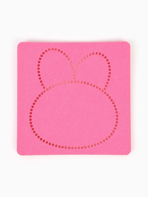 Вышивка по фетру "Зайка", 20,5*20,5 см, цвет розовый