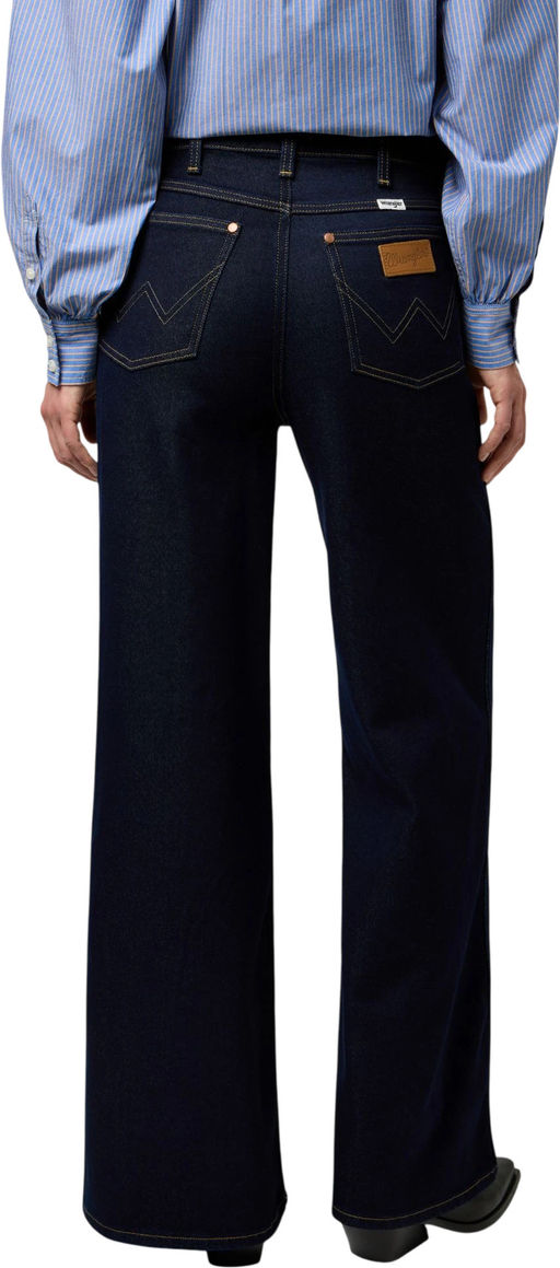 Джинсы женские