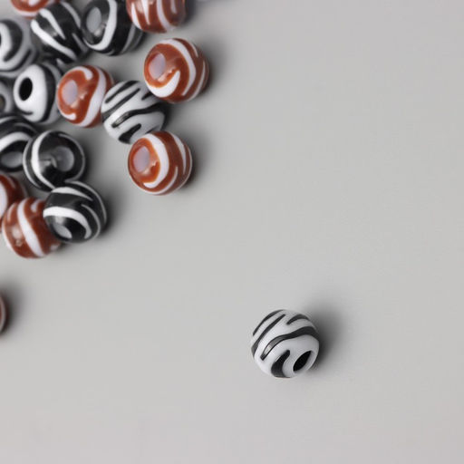 Цена за 2 шт. Бусины для творчества пластик «Шар зебра», набор 20 г, 1.2×1.2×1.2 см