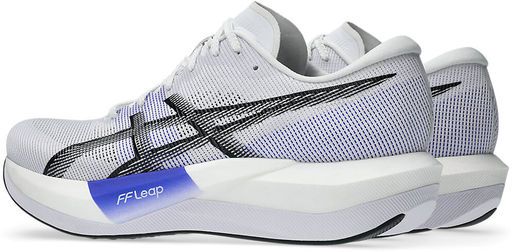 Кроссовки взрослые