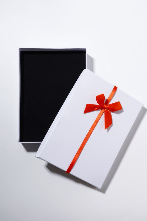 Цена за 6 шт. Коробочка подарочная под набор «Бантик», 13×18 см, (полезная часть 12.5×17.5 см,), МИКС