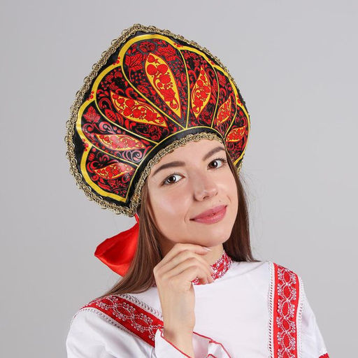 Кокошник Стефания