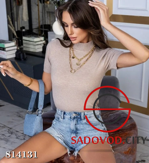 Водолазка однотонная с коротким рукавом