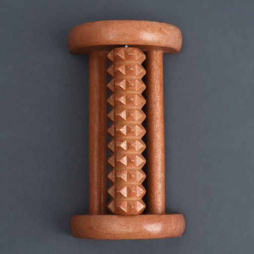 Массажёр для ног «Барабан», деревянный, 1 ролик с шипами, 14.5×8.2×5 см