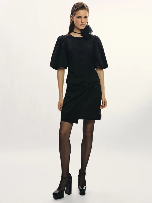 Топ с рукавами-буфами из жаккарда / Zarina