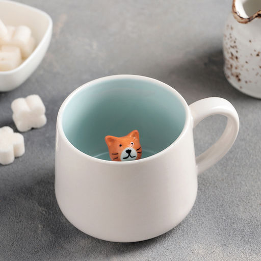 Кружка керамическая с фигуркой на дне Прятки. Тигра, 350 мл, цвет белый