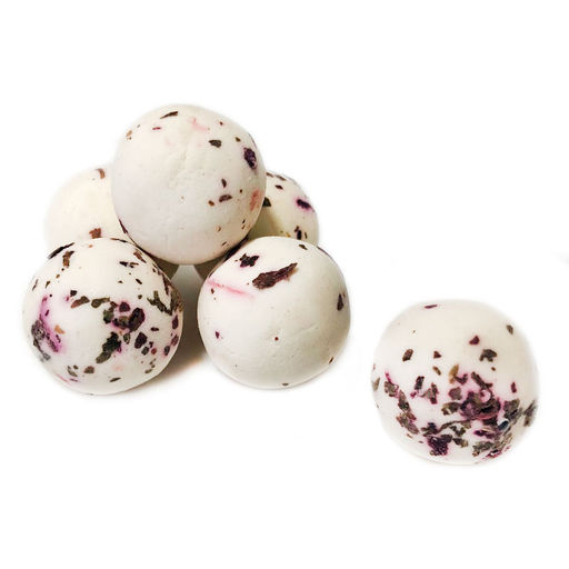 Цена за 0,5 кг Курут: сырные шарики с базиликом (кг)