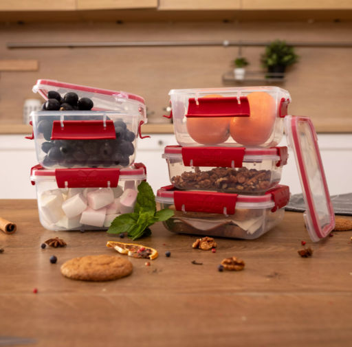 Контейнер 1,7л BATTERFLY BRIGHT гермет красный