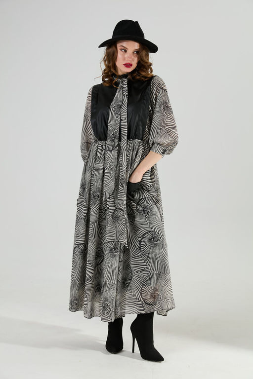 Платье NIKVA н1010-1а чёрный и чёрно-белые ракушки