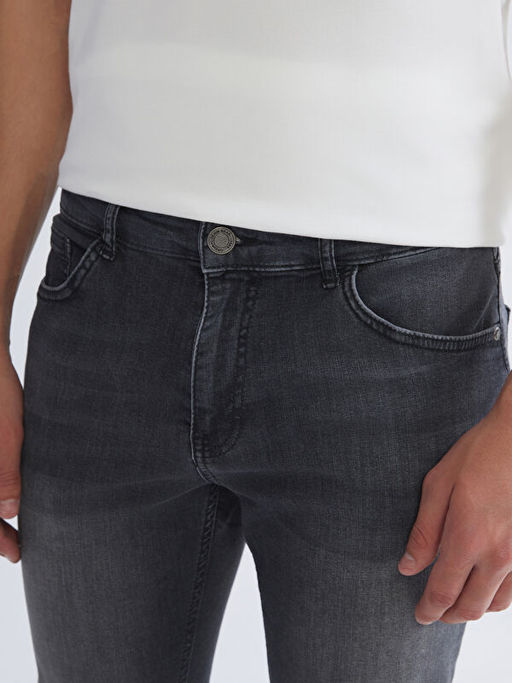 750 Slim Fit Erkek Jean Pantolon