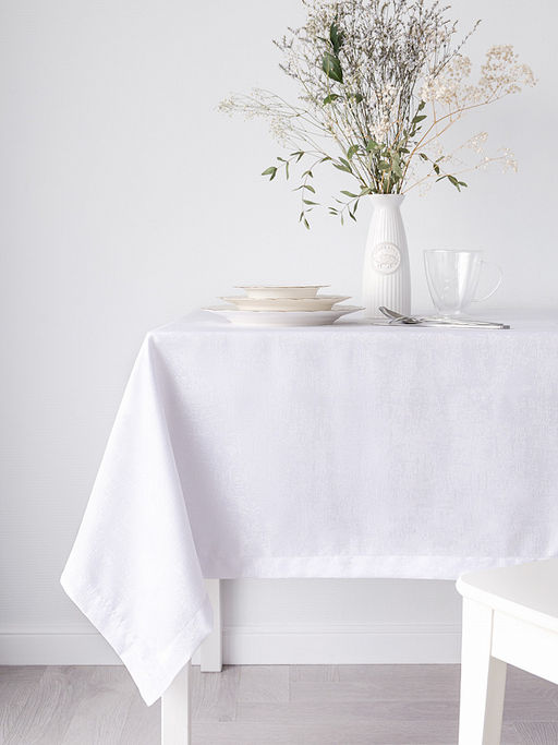 Скатерть жаккардовая 140x200 белый полиэстер