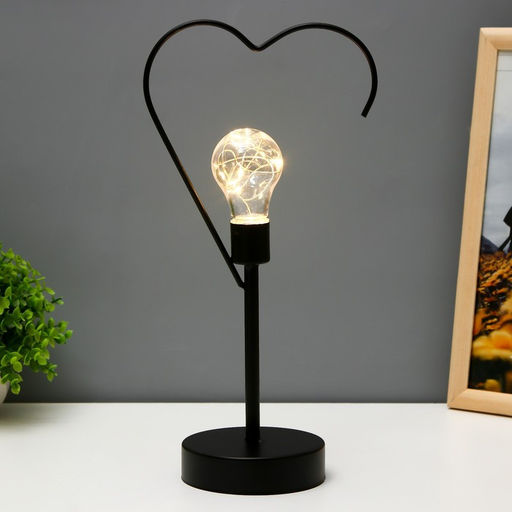 Ночник настольный Сердце LED от батареек 3хААА черный 11?16.5?36.4 см RISALUX