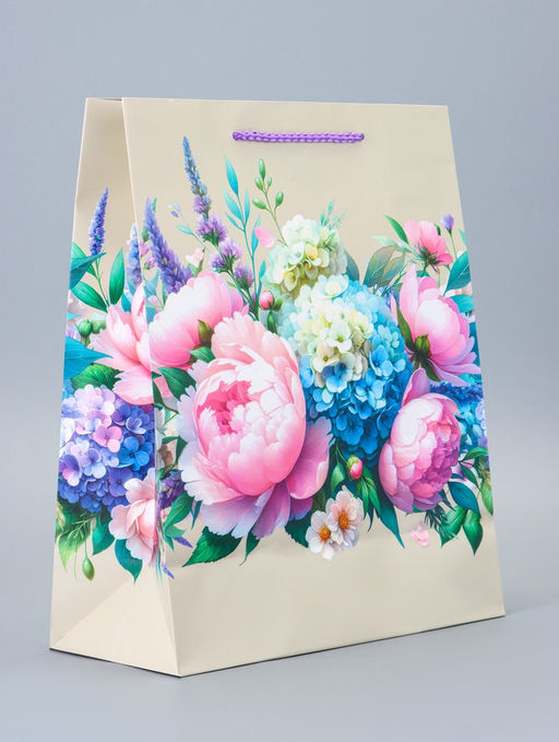 Цена за 2 шт. Пакет подарочный ламинированный Красота и нежность 26?12?32 см