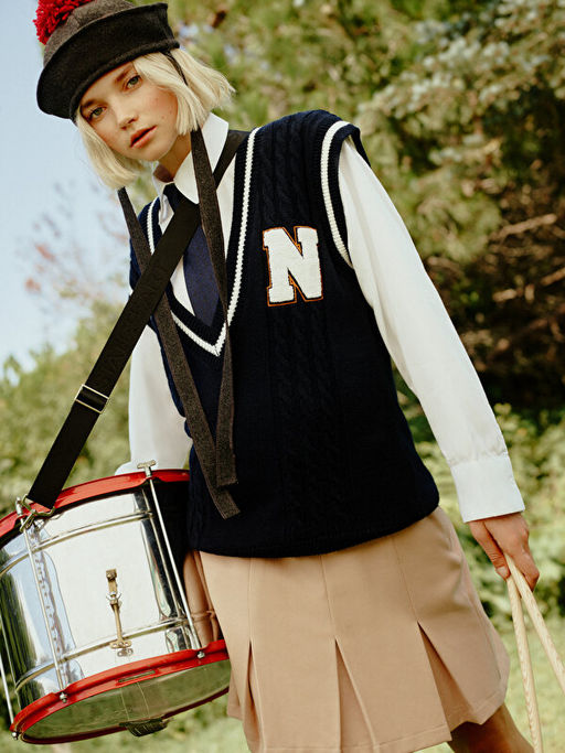 Beli Fermuarl? D?z Pileli Kad?n Etek