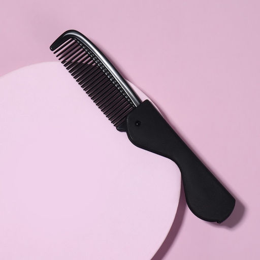 Цена за 4 шт. Расчёска складная «QF», 17,5/9.7 × 3 см, цвет чёрный