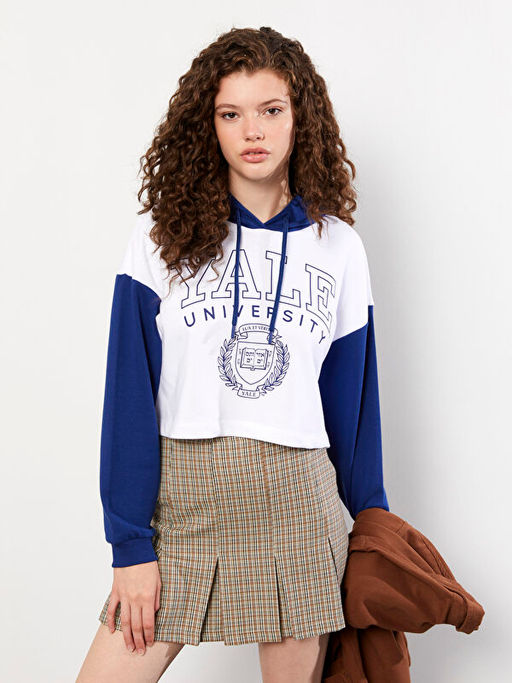 Kap??onlu Bask?l? Uzun Kollu Kad?n Sweatshirt