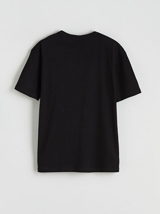 Bask?l? Erkek ?ocuk Ti??rt