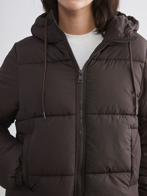 Kap??onlu Kad?n ?i?me Mont