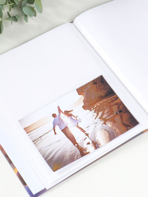 Фотоальбом на 80 фото 10х15 см "Мальчик в полосатой рубашке с мишкой" в коробке 5х19х22,8 см 10962