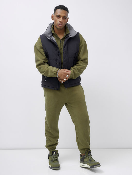 Жилет мужской утепленный спортивный черного цвета 15326Ch - Mtforce фото 11