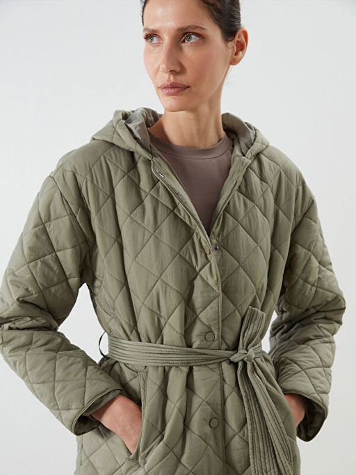 Kap??onlu Kapitone Oversize Kad?n ?i?me Mont