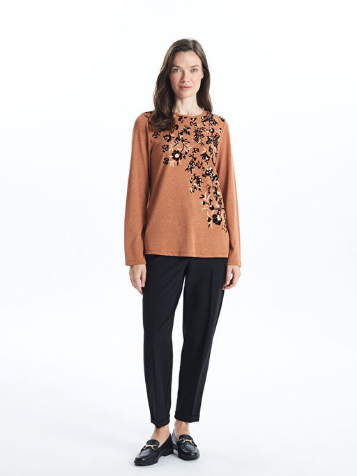 Bisiklet Yaka Desenli Kad?n Ti??rt