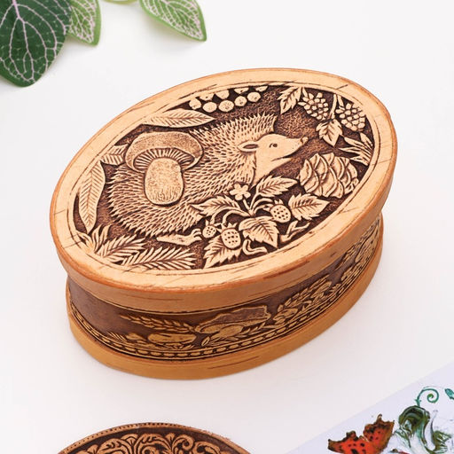 Шкатулка для украшений «Ёжик-чудак», овал, 12×8.5×6.5 см, береста