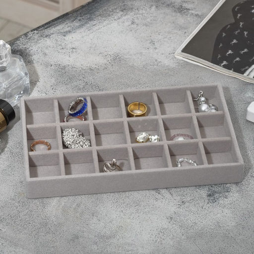 Подставка для украшений QF18 ячеек, флок, 21?12.3?2.5 см, серая