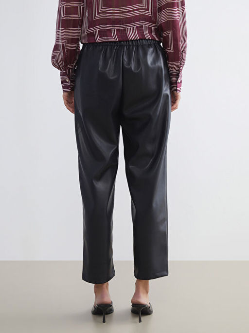 Beli Lastikli Kad?n Deri G?r?n?ml? Pantolon