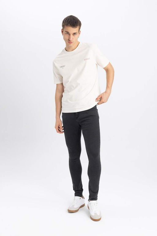 Супероблегающие джинсовые брюки с нормальной талией и очень узкими штанинами - Defacto фото 4