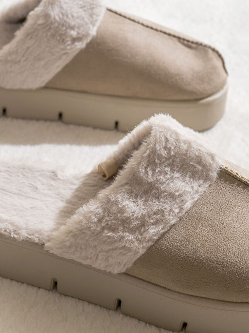 ??i T?yl? Kad?n Ev Terli?i