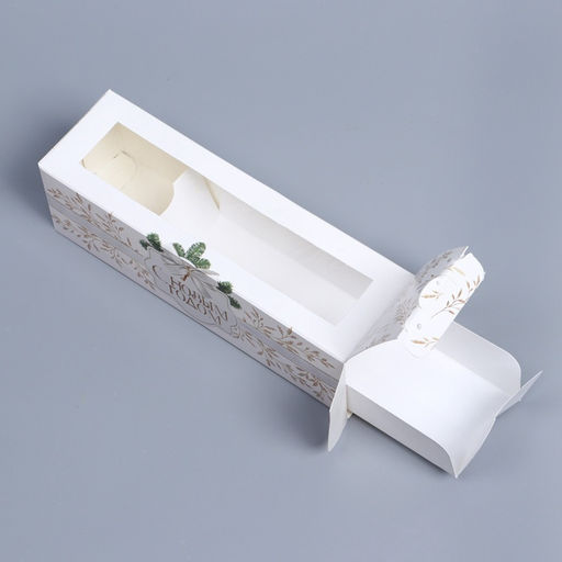 Цена за 5 шт. Коробка для макарун «С Новым годом» 18×5.5×5.5 см