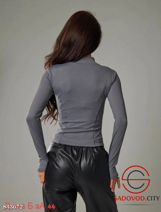 Спортивная кофта рашгард