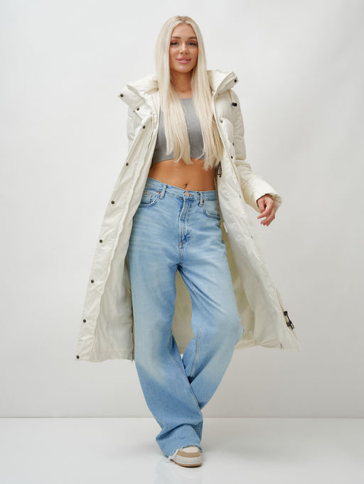 Пальто утепленное стеганное зимнее с капюшоном женское бежевого цвета 9610B - Mtforce фото 16