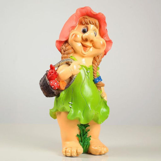 Садовая фигура из полистоуна «Девочка - гном с корзинкой», 26×18×52 см