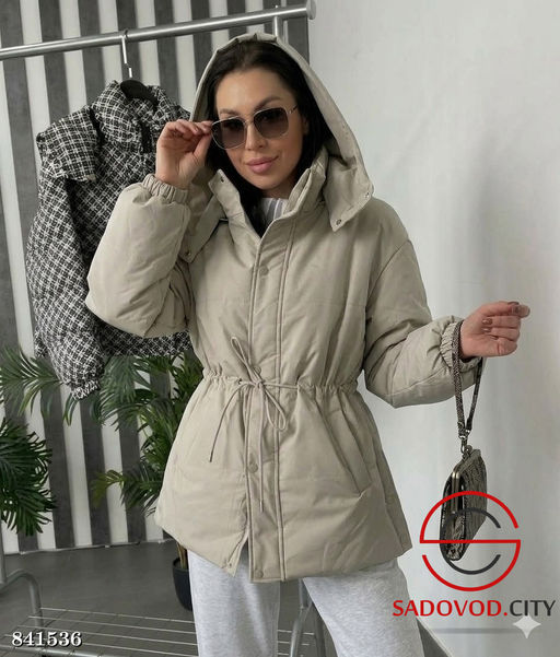 Куртка женская весенняя