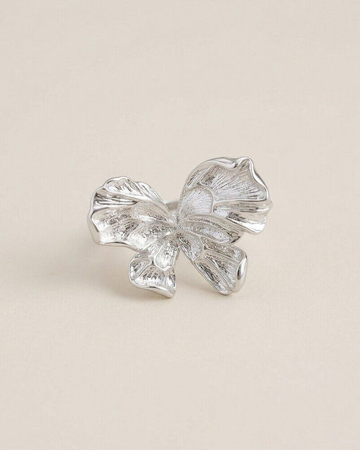 Кольцо с белым серебрением