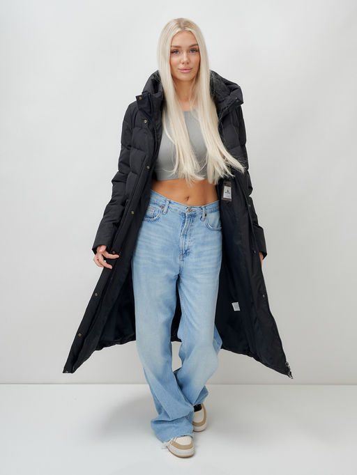 Пальто утепленное стеганное зимнее с капюшоном женское черного цвета 9620Ch - Mtforce фото 16