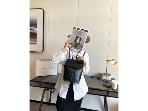 Рюкзак женский Lanotti YN215/черный