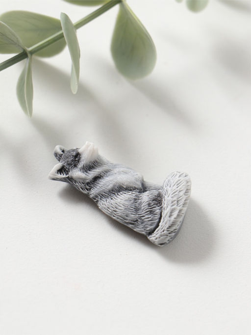 Магнит "Лисичка сидит" (барельеф), 3,5см