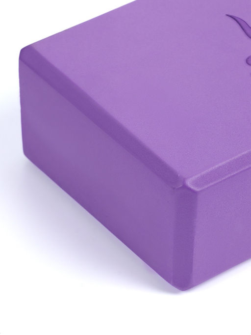 Блок для йоги 23×15×7.5 см, вес 120 г, фиолетовый