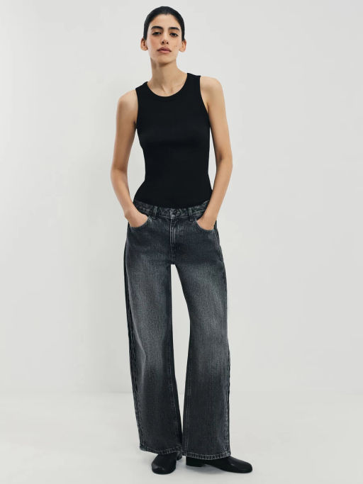 Джинсы LOOSE FIT со средней посадкой / Zarina