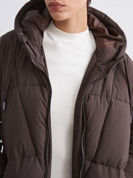 Kap??onlu Oversize Kad?n ?i?me Mont