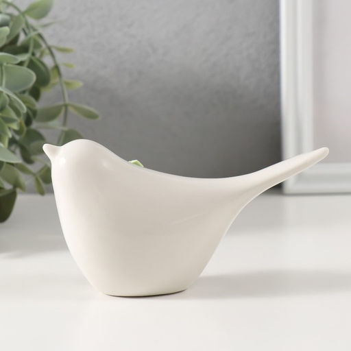 Фигурка керамика «Птичка белая с сиреневым цветком», 12.4×5×6.7 см