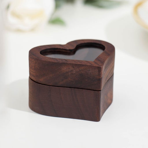 Футляр для колец «Сердце», шкатулка для украшений, белая подушка, тёмное дерево