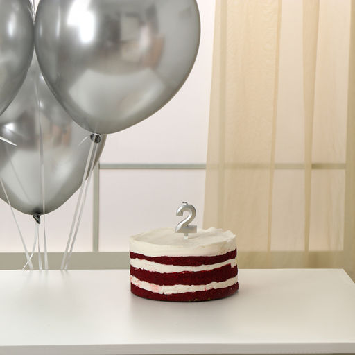 Свеча для торта, цифра 2 + воздушные шары, 5 шт, серебро - Страна карнавалия фото 2