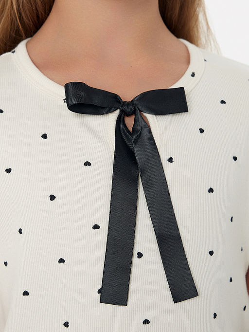 Футболка для девочек бежевая с декоративным бантиком - Mark formelle фото 4