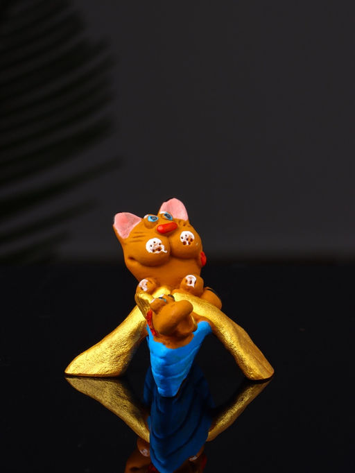 Фигурка полистоун «Кот в лодке с рыбкой», 4.2×5.8×5.4 см