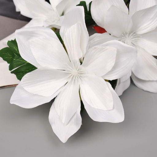 Цветы искусственные «Клематис крупноцветковый», 61×14 см, белые