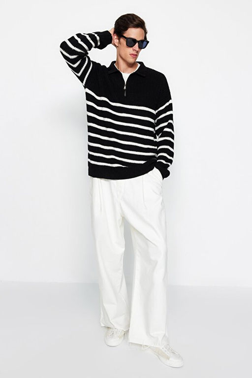 Siyah Casual Oversize Fit Geni_ Kal_p Polo Yaka _izgili Triko Kazak TMNAW24KZ00018 - Trendyolmilla фото 2